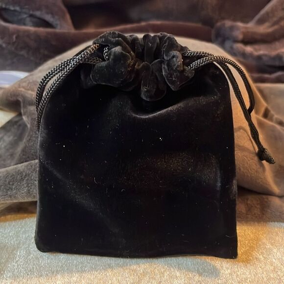 Natural Triple Grade Lapis Lazuli 4 Stone Drop Pendant in 925 Sterling Silver - Picture 8 of 8